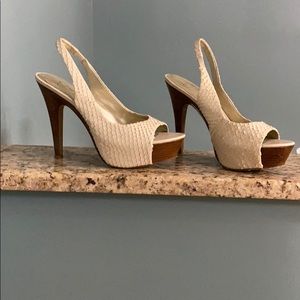 Jessica Simpson Platform sandals